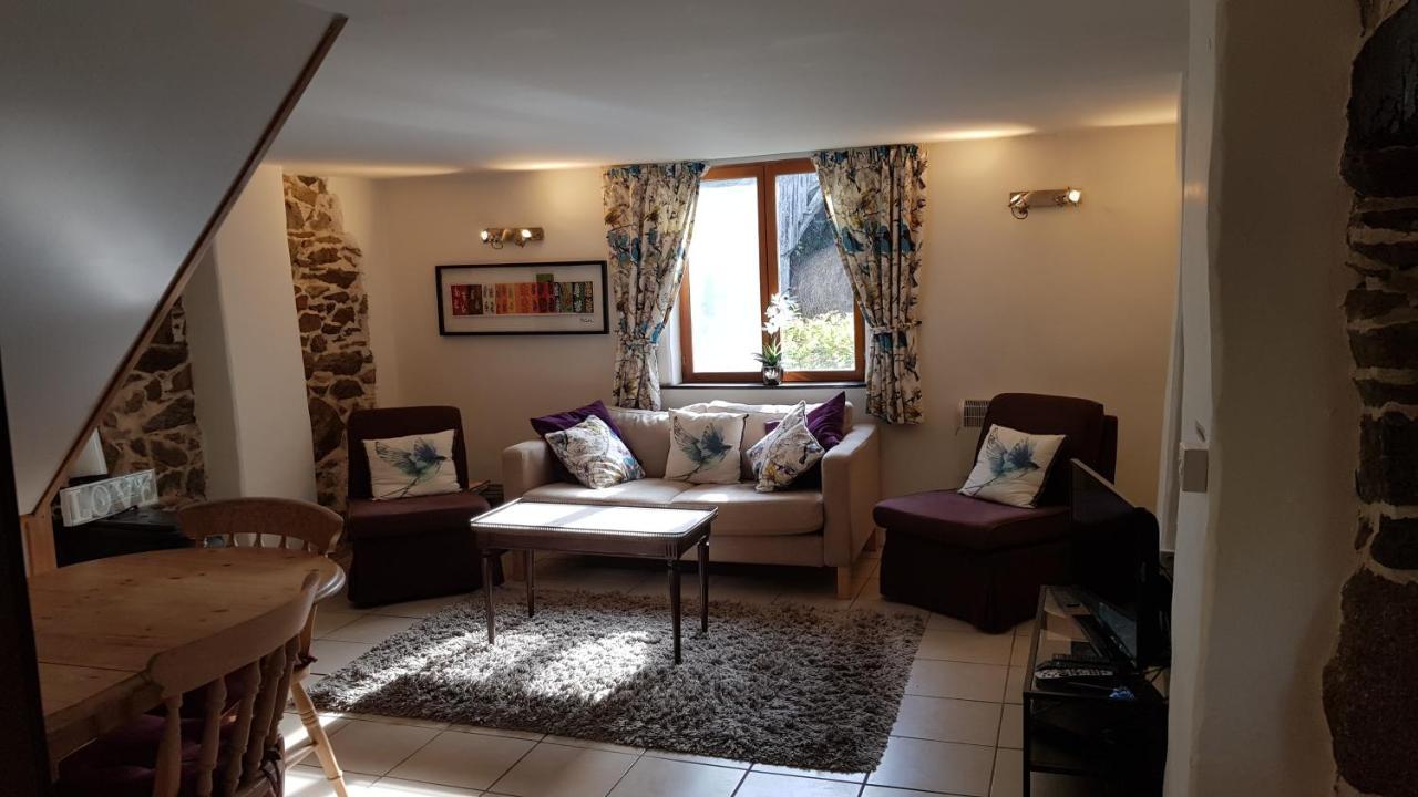 Maroux Vian Country Cottage Callac Esterno foto