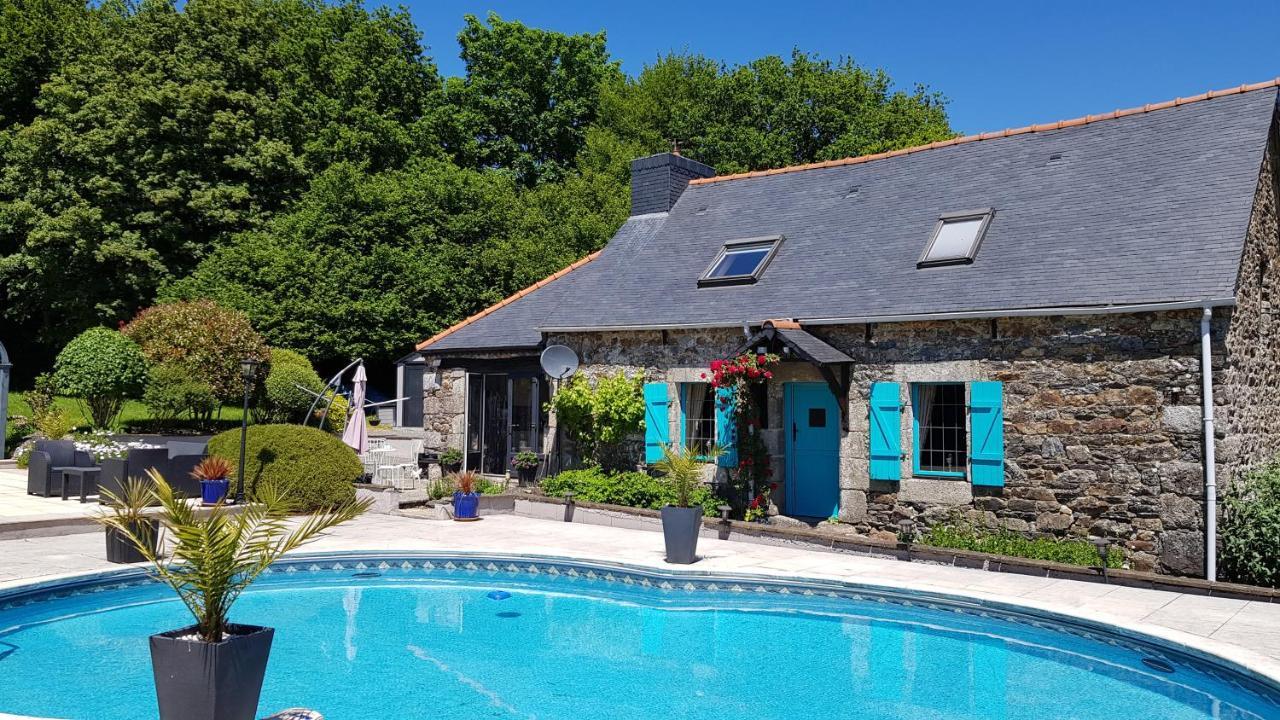Maroux Vian Country Cottage Callac Esterno foto