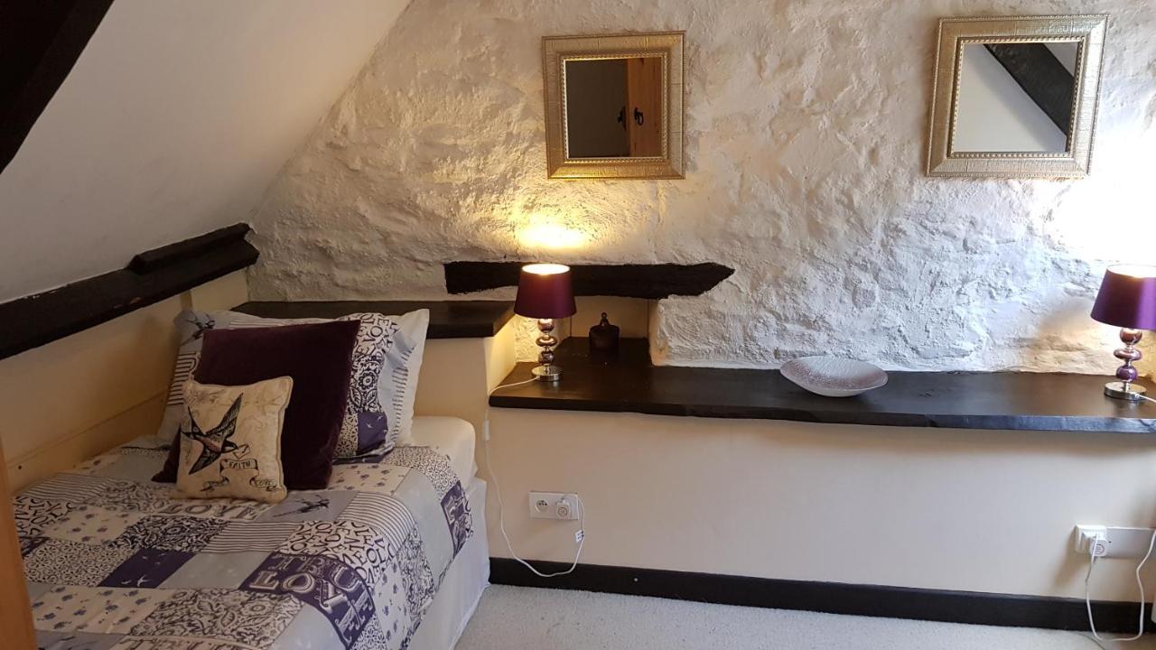 Maroux Vian Country Cottage Callac Esterno foto